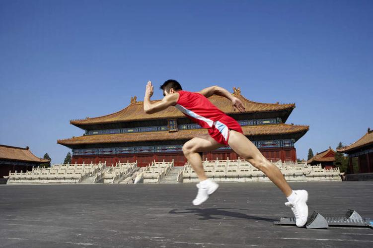 的舞台上 的舞台上